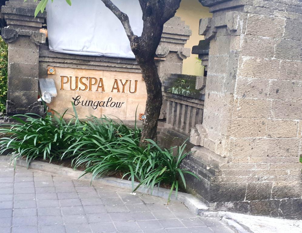 Puspa Ayu Kuta (Bali) Bagian luar foto