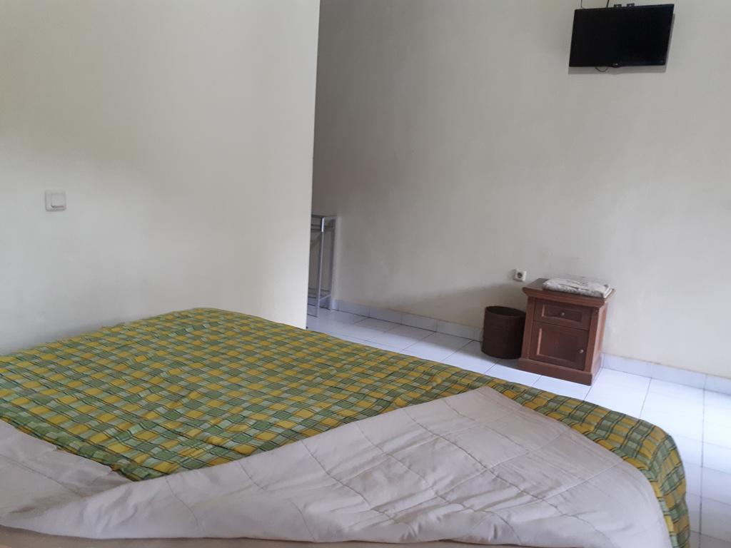 Puspa Ayu Kuta (Bali) Bagian luar foto